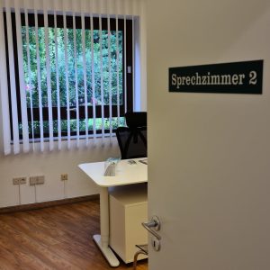 sprechzimmer4-rotated.jpg